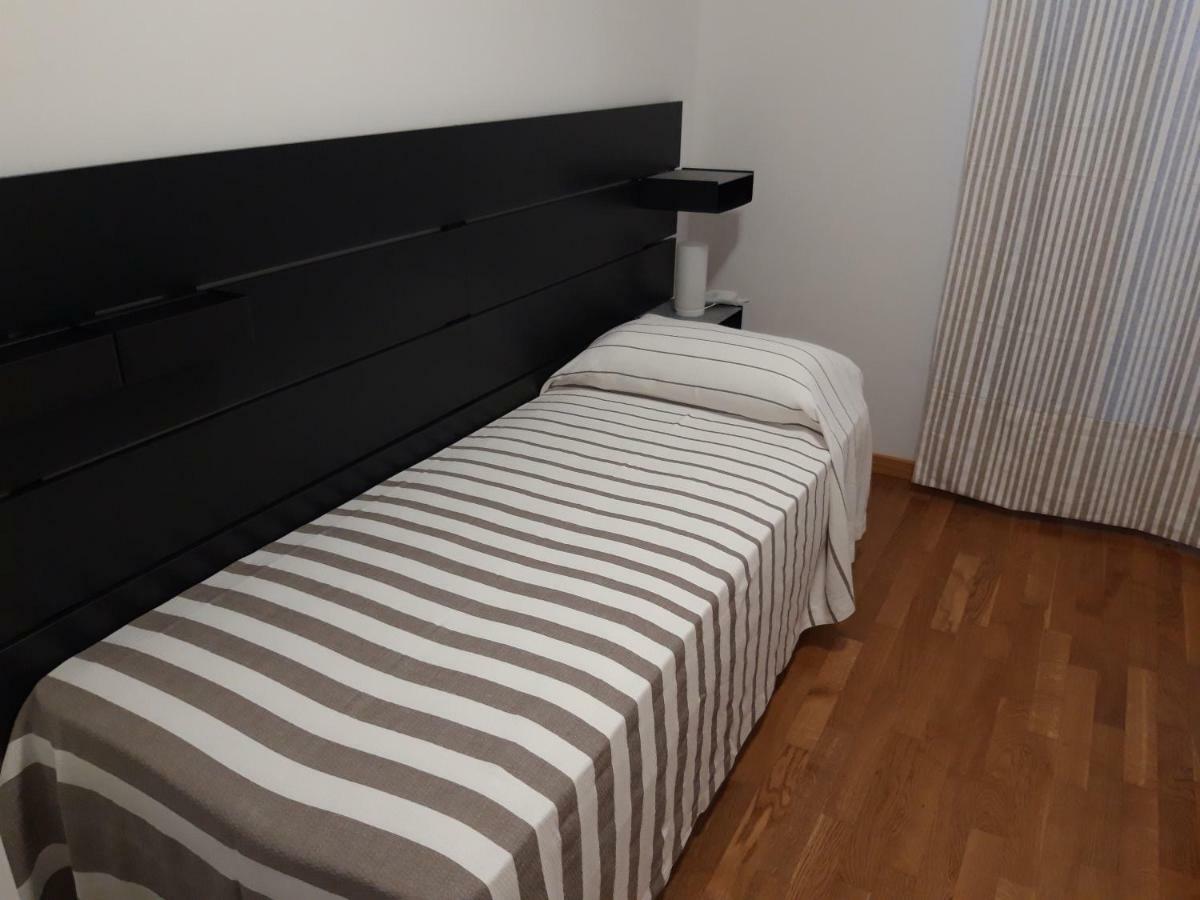Al 106 Hotel Trieste Luaran gambar